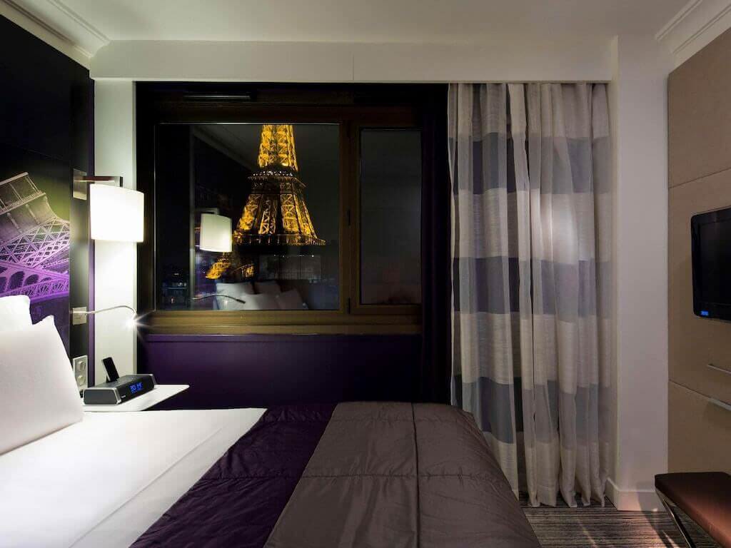 高樓層特級房Privilege Room On An Upper Floor With Eiffel Tower View And 1 Double Bed 1 1