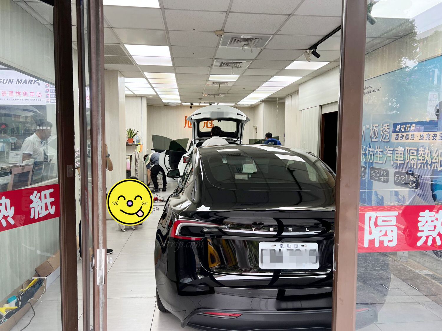 Tesla 隔熱紙推薦|舒熱佳頂級隔熱紙的評價及使用心得|隔熱效果超有感 - 第4張圖