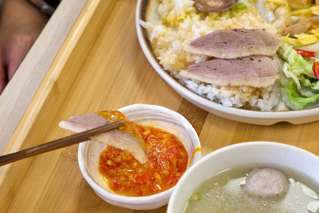 土庫美食推薦|偶鵝嚐嚐鵝肉專賣店超澎湃的鵝肉便當 - 第29張圖