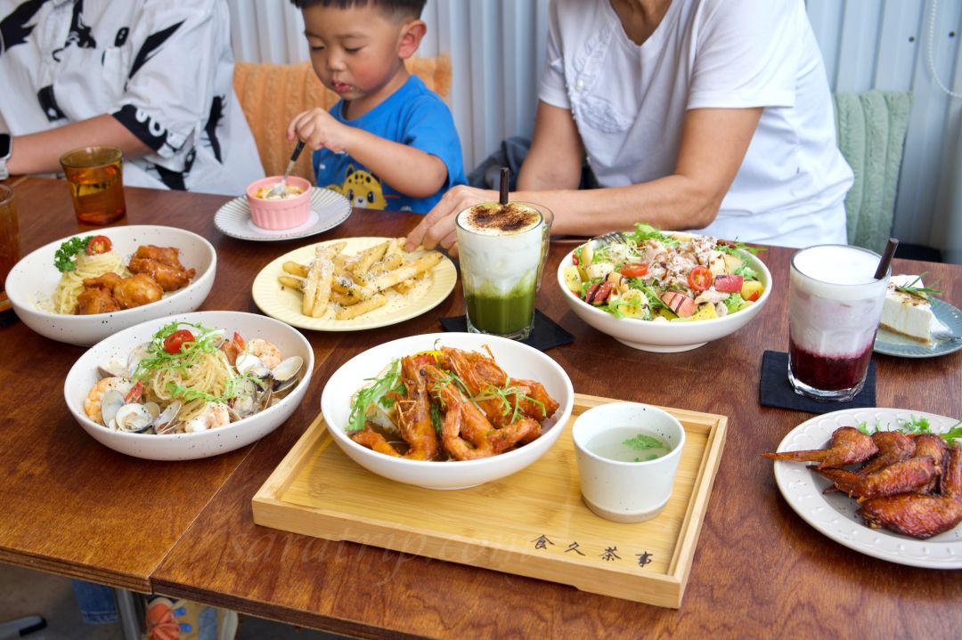 食久。茶事二訪心得｜親子＋寵物友善、戶外空間舒適，大里人氣餐廳推薦