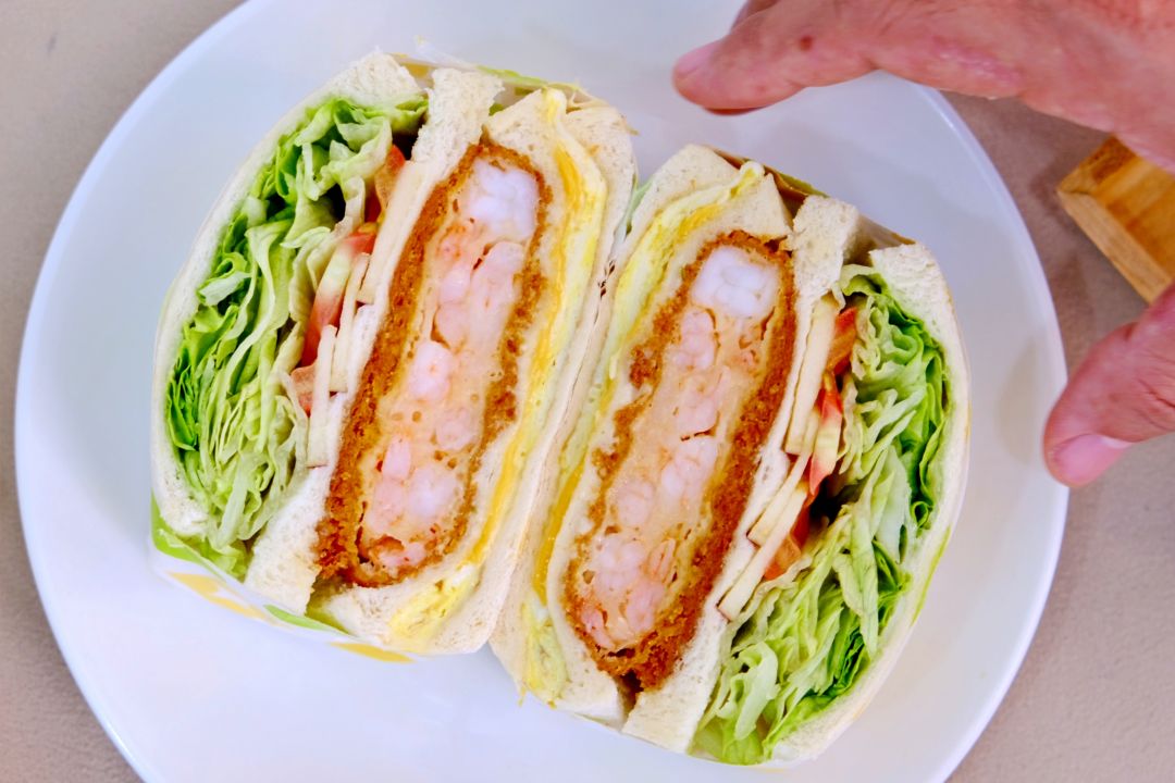 嘉義東區早午餐|早到了嗎日式炸蝦排總匯,CP值超高隱藏版美食 - 第11張圖