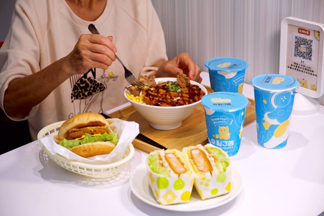 嘉義東區早午餐|早到了嗎日式炸蝦排總匯,CP值超高隱藏版美食 - 第20張圖