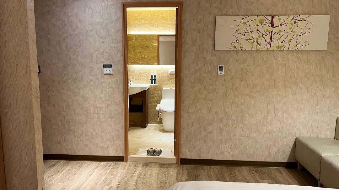 高雄康橋覺民館：親子友善的高CP值住宿，免費宵夜當晚餐、豐盛早餐