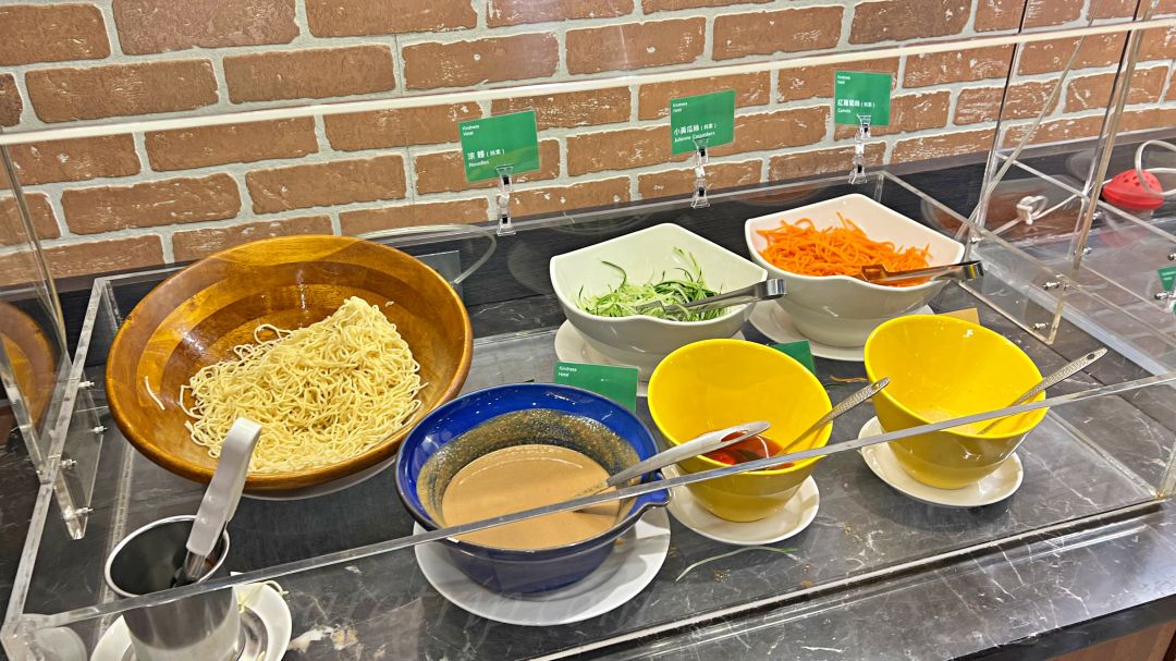 高雄康橋覺民館：親子友善的高CP值住宿，免費宵夜當晚餐、豐盛早餐