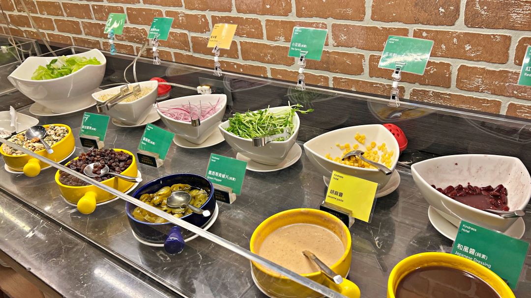 高雄康橋覺民館：親子友善的高CP值住宿，免費宵夜當晚餐、豐盛早餐