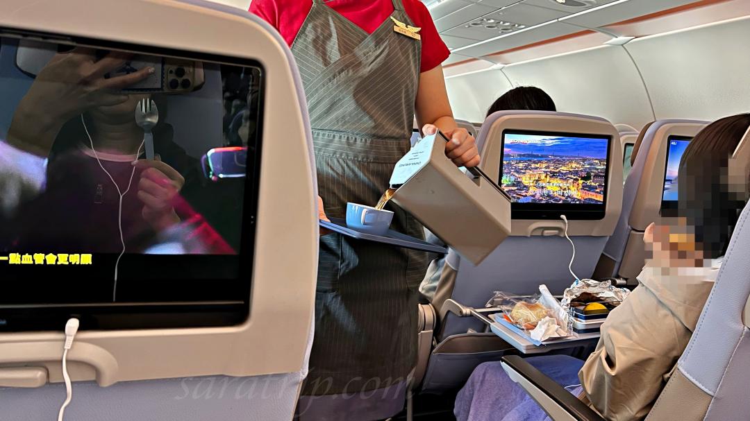 華航A321neo經濟艙開箱|台北直飛清邁,機上餐點 - 第19張圖 華航A321neo經濟艙開箱|台北直飛清邁,機上餐點