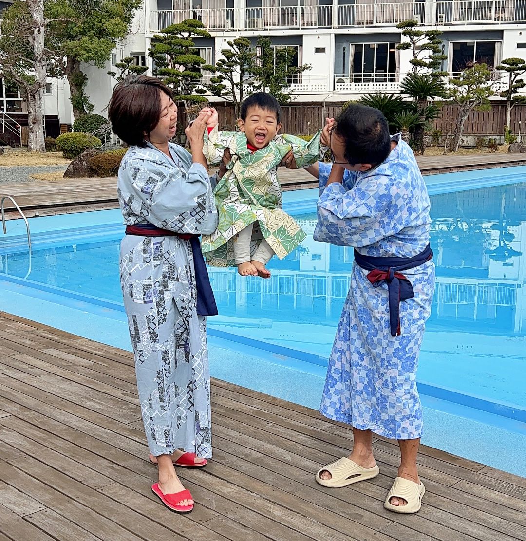 【日本親子溫泉推薦】大江戶溫泉物語Premium 白濱彩朝樂海景房開箱,露天溫泉+豐盛自助早晚餐 - 第94張圖 【日本親子溫泉推薦】大江戶溫泉物語Premium 白濱彩朝樂海景房開箱,露天溫泉+豐盛自助早晚餐